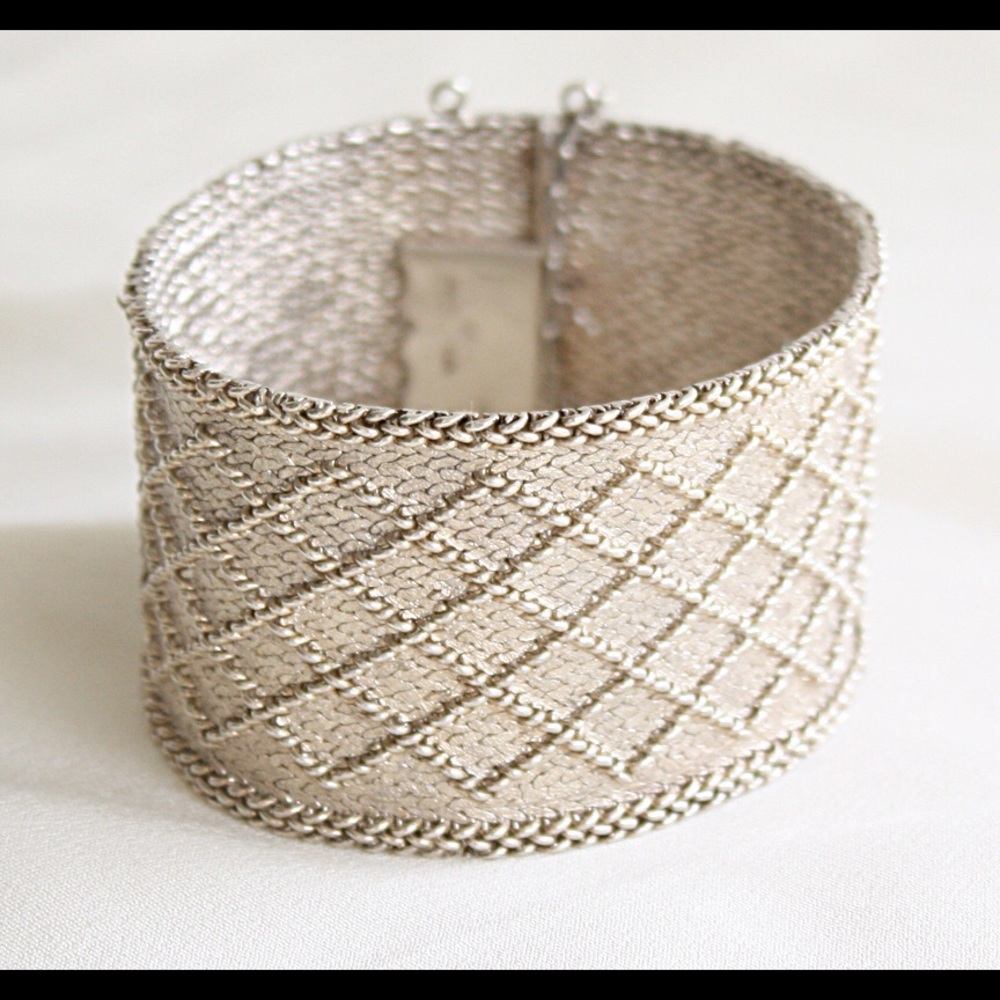 Stunning Vintage Sterling Cuff Bracelet 7" wrist